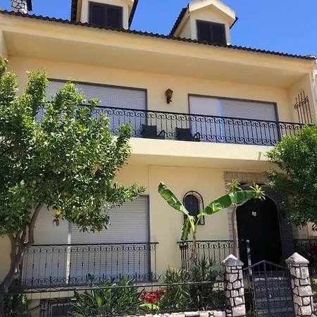 Faustina's Portimao